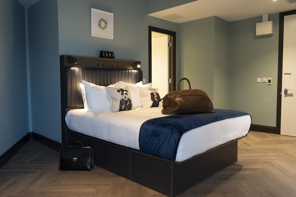 Dublin One Hotel — Rooms in Dublin, Dublin City