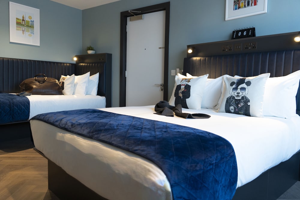 Dublin One Hotel — Rooms in Dublin, Dublin City