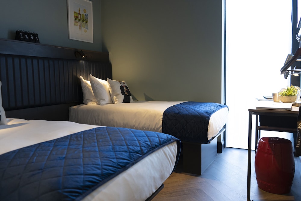 Dublin One Hotel — Rooms in Dublin, Dublin City