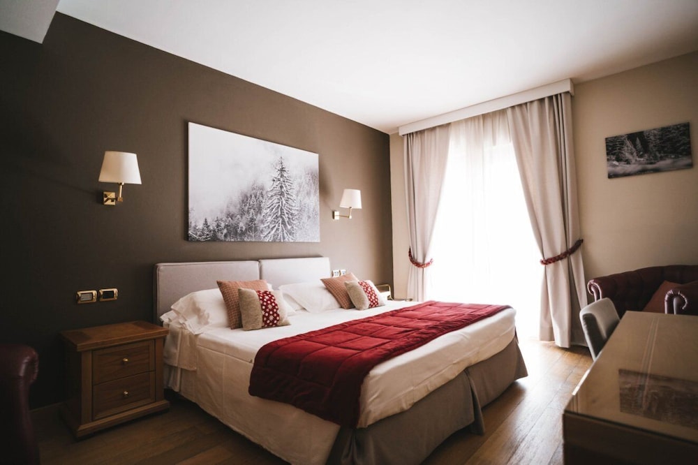 Paradise Hotel & Wellness - zdjęcie 4