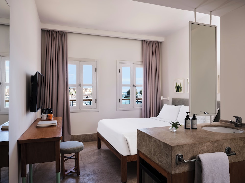 Captain's Inn — Hotel rooms in El Gouna, Red Sea