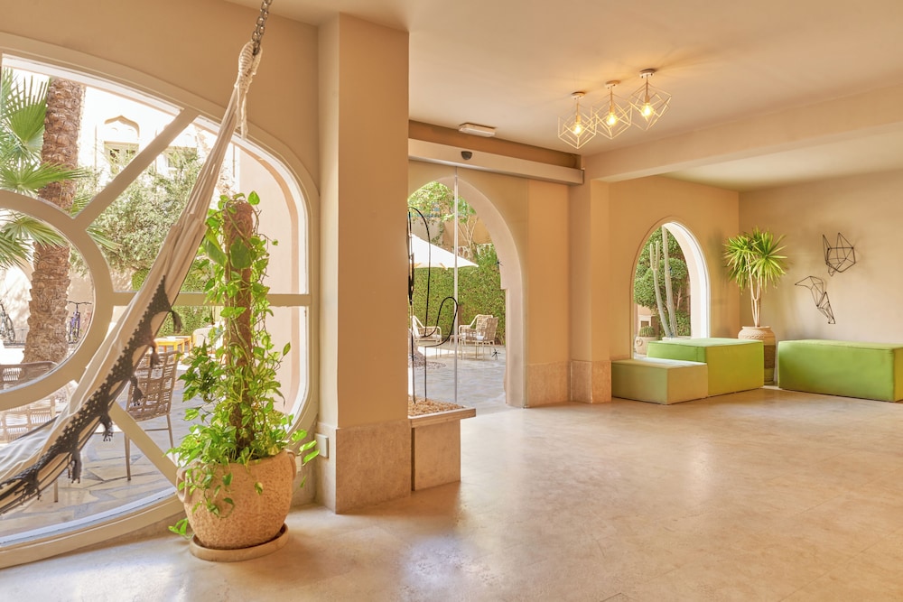 Captain's Inn — Hotel building in El Gouna, Red Sea