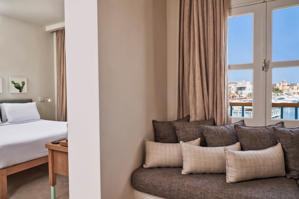 Captain's Inn — Hotel rooms in El Gouna, Red Sea