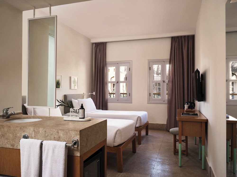 Captain's Inn — Hotel rooms in El Gouna, Red Sea