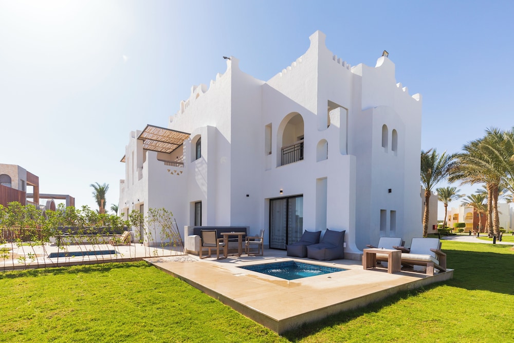 SUNRISE Tucana Resort -Grand Select- — Hotel building in Makadi Bay, Red Sea