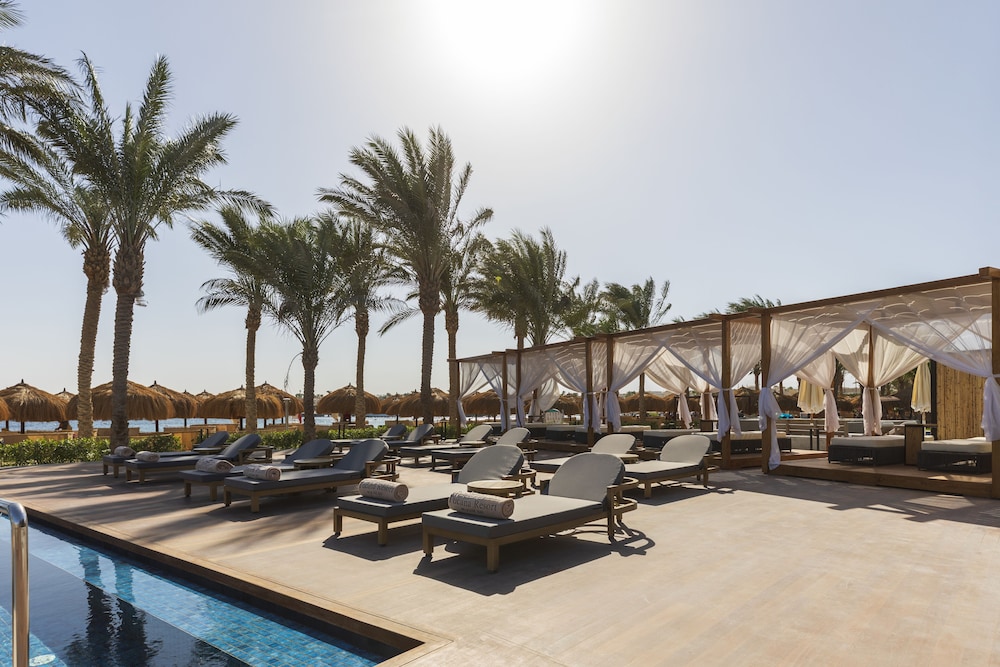 SUNRISE Tucana Resort -Grand Select- — Beach in Makadi Bay, Red Sea