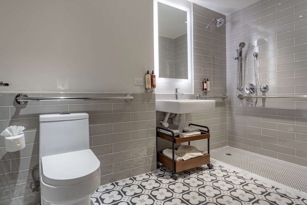 The Draper New York, Tapestry Collection by Hilton — Hotel rooms in New York City, New York State