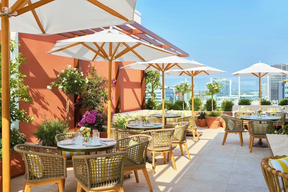The Hollywood Grande, Autograph Collection — Restaurant & bars in Los Angeles, California