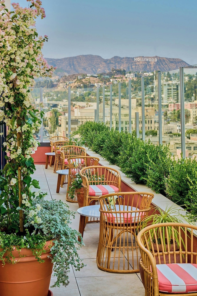 The Hollywood Grande, Autograph Collection — Restaurant & bars in Los Angeles, California