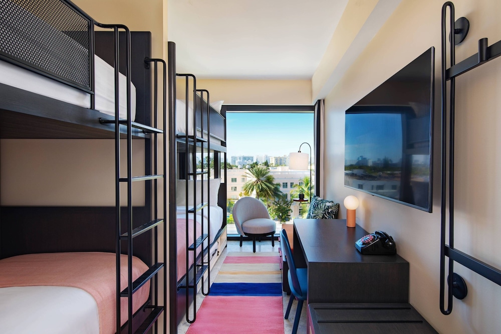Moxy Miami South Beach — Hotel rooms in Miami, Florida