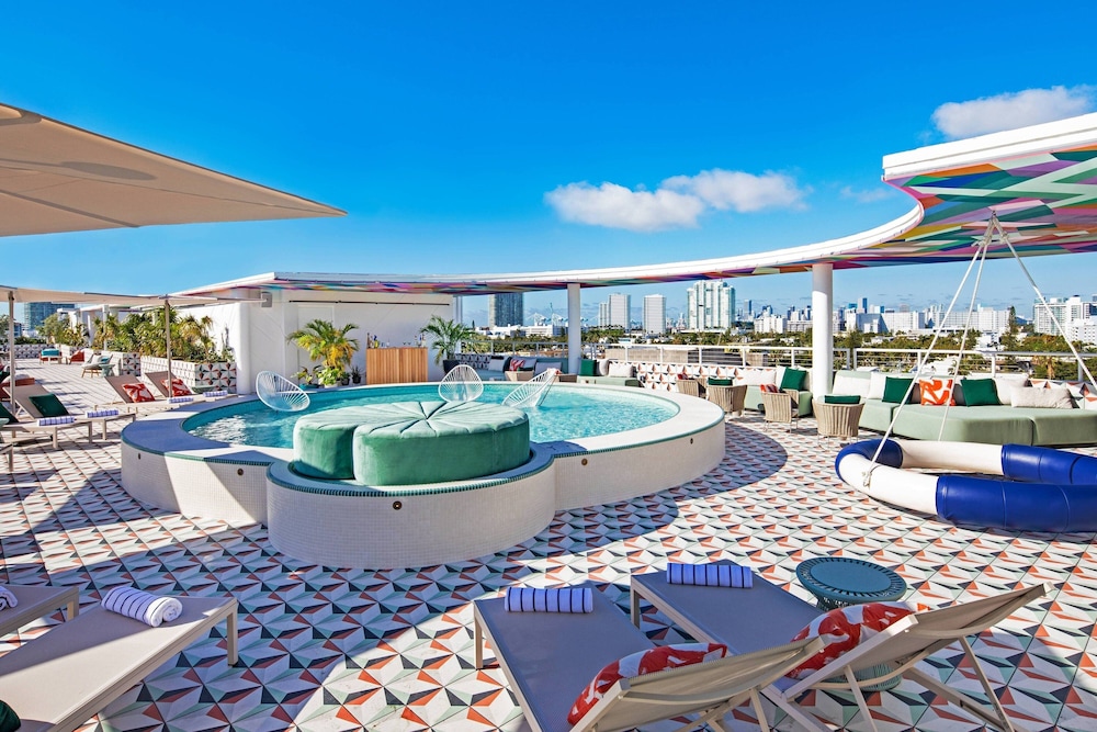 Moxy Miami South Beach — Swimming pool in Miami, Florida