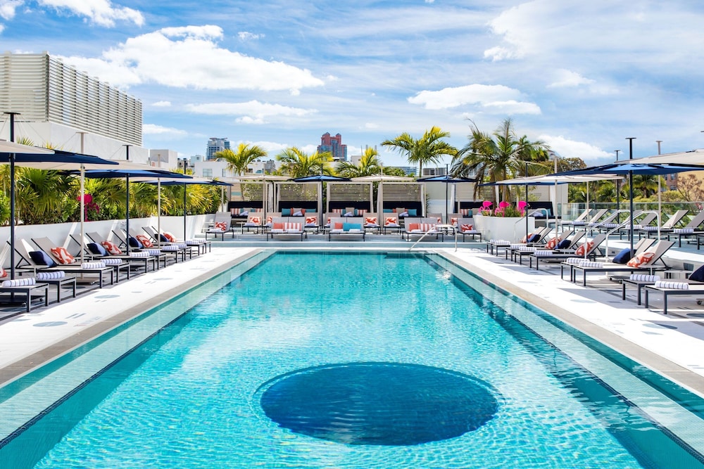Moxy Miami South Beach — Swimming pool in Miami, Florida