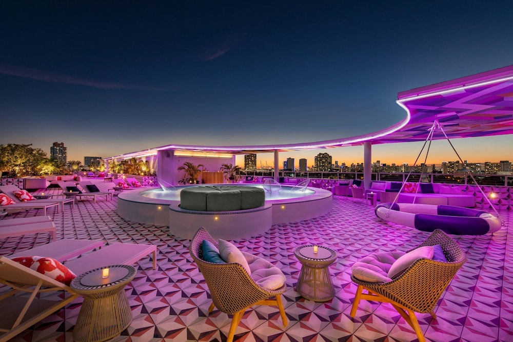 Moxy Miami South Beach — Restaurant & bars in Miami, Florida