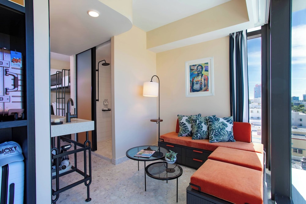 Moxy Miami South Beach — Hotel rooms in Miami, Florida