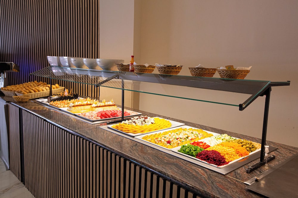 Hotel Fleming Playa Poniente — Restaurant & bars in Benidorm, Valencian Community
