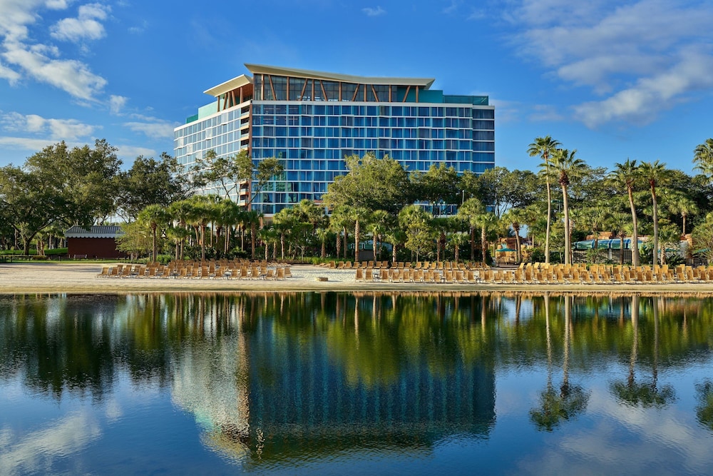 Walt Disney World Swan Reserve — Hotel building in Walt Disney World Resort, Florida