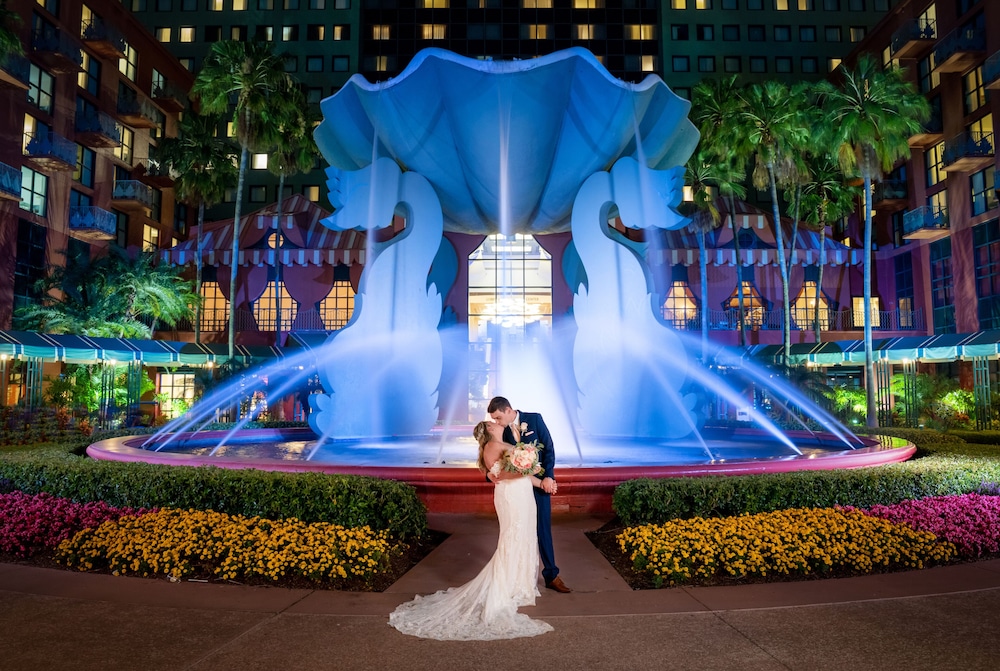 Walt Disney World Swan Reserve — Hotel building in Walt Disney World Resort, Florida