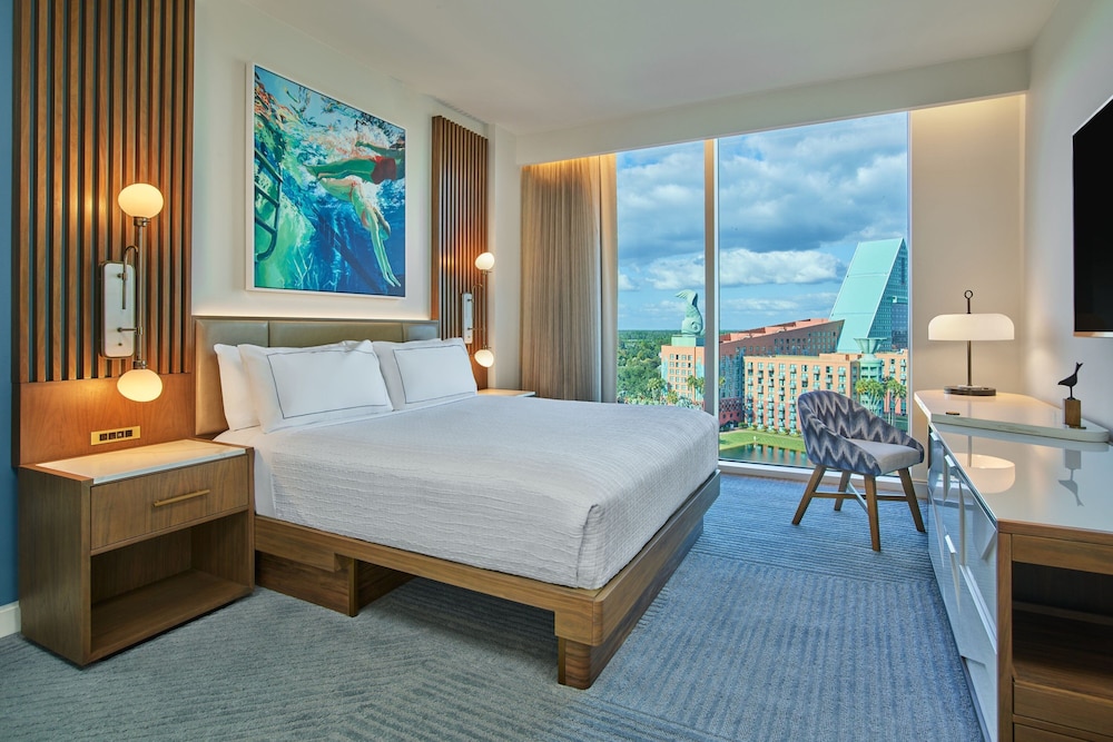 Walt Disney World Swan Reserve — Hotel rooms in Walt Disney World Resort, Florida