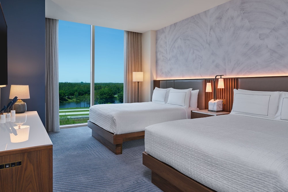 Walt Disney World Swan Reserve — Hotel rooms in Walt Disney World Resort, Florida