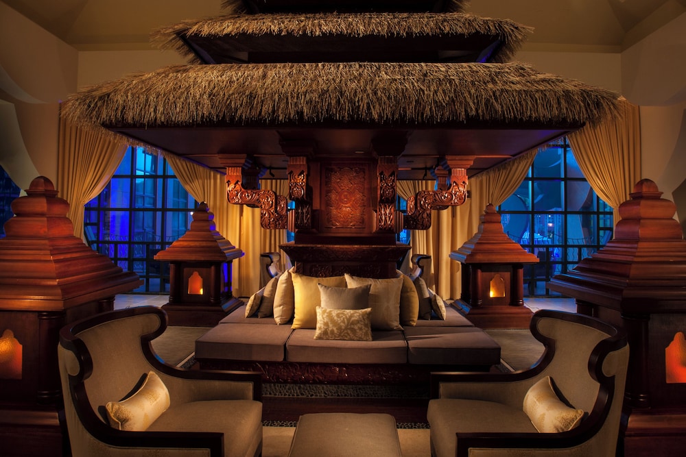 Walt Disney World Swan Reserve — Spa in Walt Disney World Resort, Florida