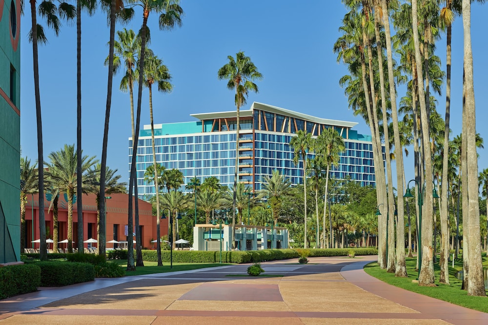 Walt Disney World Swan Reserve — Hotel building in Walt Disney World Resort, Florida