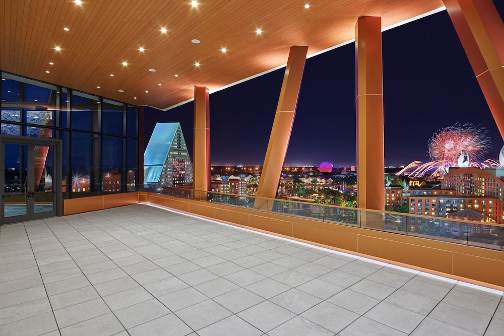 Walt Disney World Swan Reserve — Hotel building in Walt Disney World Resort, Florida