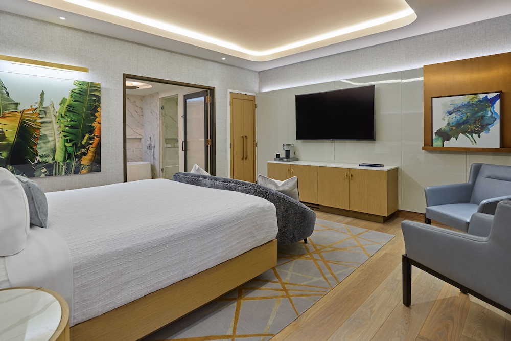 Walt Disney World Swan Reserve — Hotel rooms in Walt Disney World Resort, Florida