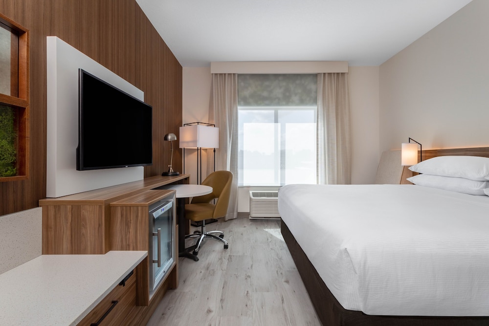 Wyndham Garden Orlando Universal / I Drive — Hotel rooms in Orlando, Florida