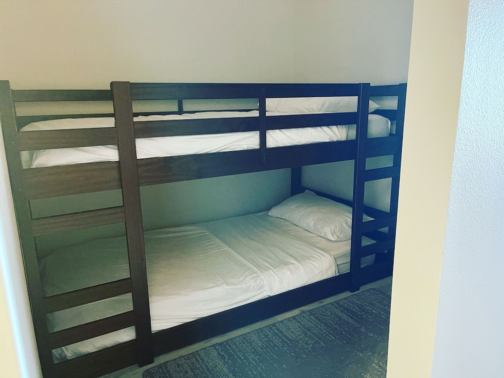 Wyndham Garden Orlando Universal / I Drive — Hotel rooms in Orlando, Florida