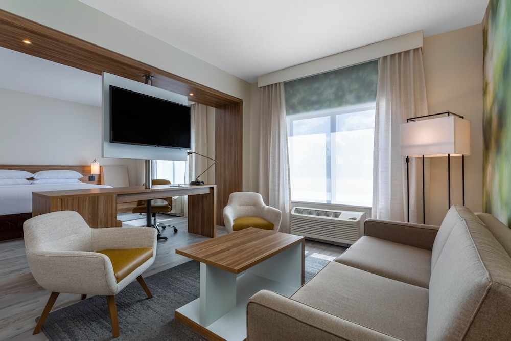 Wyndham Garden Orlando Universal / I Drive — Hotel rooms in Orlando, Florida