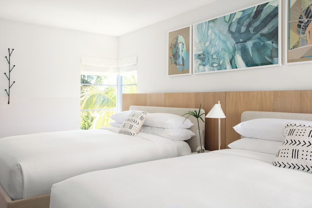 Kimpton Shorebreak Fort Lauderdale Beach Resort by IHG — Hotel rooms in Fort Lauderdale, Florida