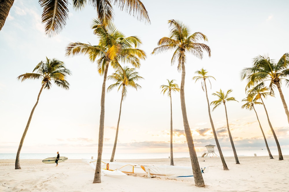 Kimpton Shorebreak Fort Lauderdale Beach Resort by IHG — Beach in Fort Lauderdale, Florida