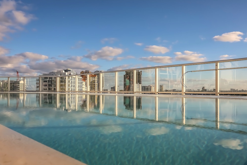 Kimpton Shorebreak Fort Lauderdale Beach Resort by IHG — Swimming pool in Fort Lauderdale, Florida