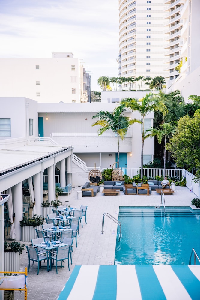 Kimpton Shorebreak Fort Lauderdale Beach Resort by IHG — Swimming pool in Fort Lauderdale, Florida