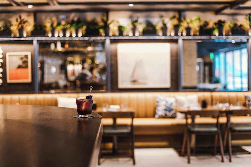 Kimpton Shorebreak Fort Lauderdale Beach Resort by IHG — Restaurant & bars in Fort Lauderdale, Florida