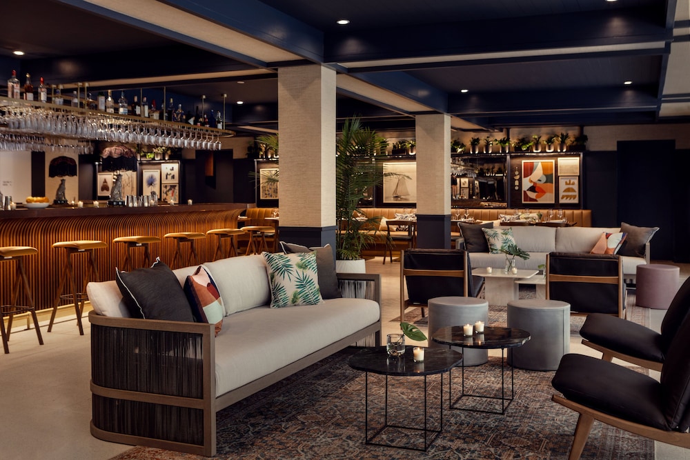 Kimpton Shorebreak Fort Lauderdale Beach Resort by IHG — Restaurant & bars in Fort Lauderdale, Florida