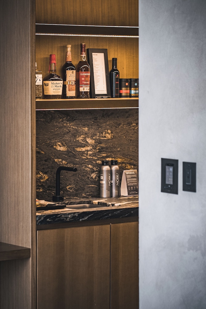 Nobu Hotel Chicago — Hotel rooms in Chicago, Illinois