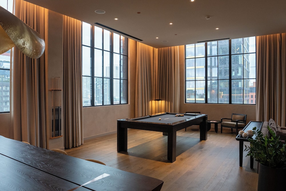 Nobu Hotel Chicago — Sports & recreation in Chicago, Illinois