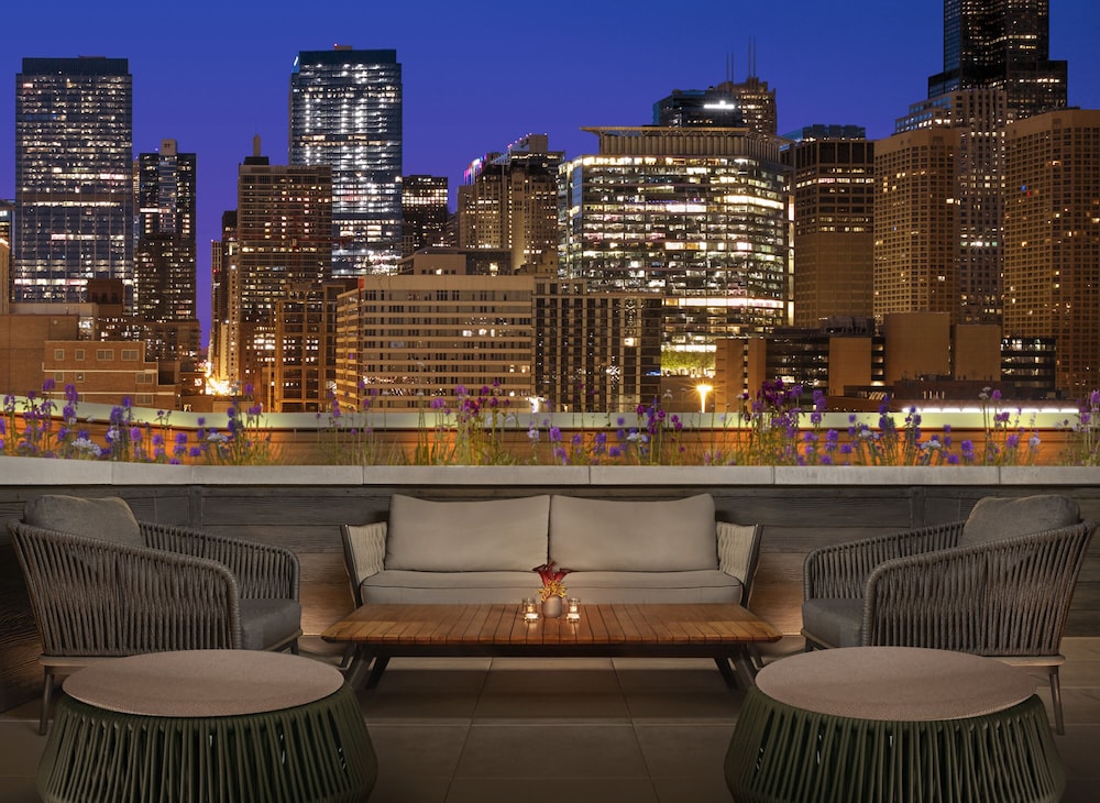 Nobu Hotel Chicago — Restaurant & bars in Chicago, Illinois