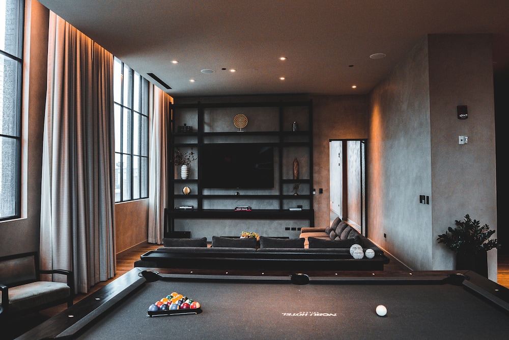 Nobu Hotel Chicago — Sports & recreation in Chicago, Illinois
