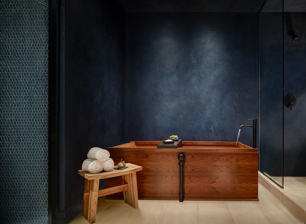 Nobu Hotel Chicago — Spa in Chicago, Illinois