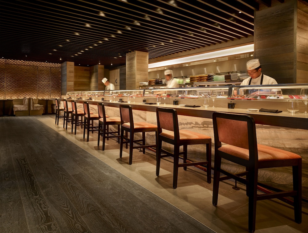 Nobu Hotel Chicago — Restaurant & bars in Chicago, Illinois