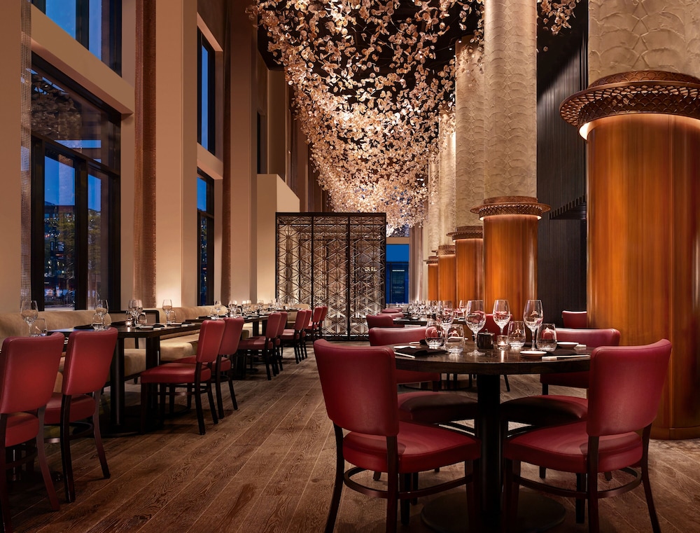Nobu Hotel Chicago — Restaurant & bars in Chicago, Illinois