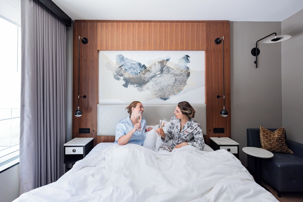 Hotel Indigo - NYC Downtown - Wall Street by IHG — Hotel rooms in New York City, New York State