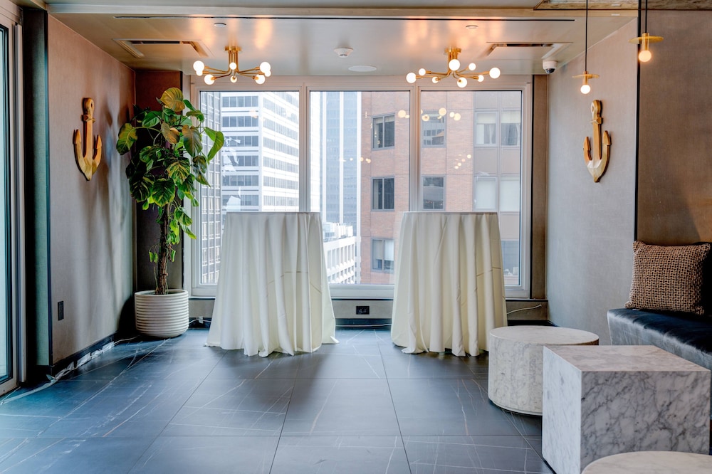 Hotel Indigo - NYC Downtown - Wall Street by IHG — Restaurant & bars in New York City, New York State