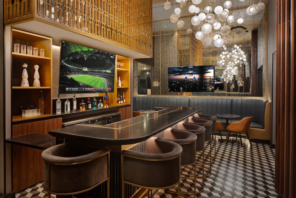 Hotel Indigo - NYC Downtown - Wall Street by IHG — Restaurant & bars in New York City, New York State