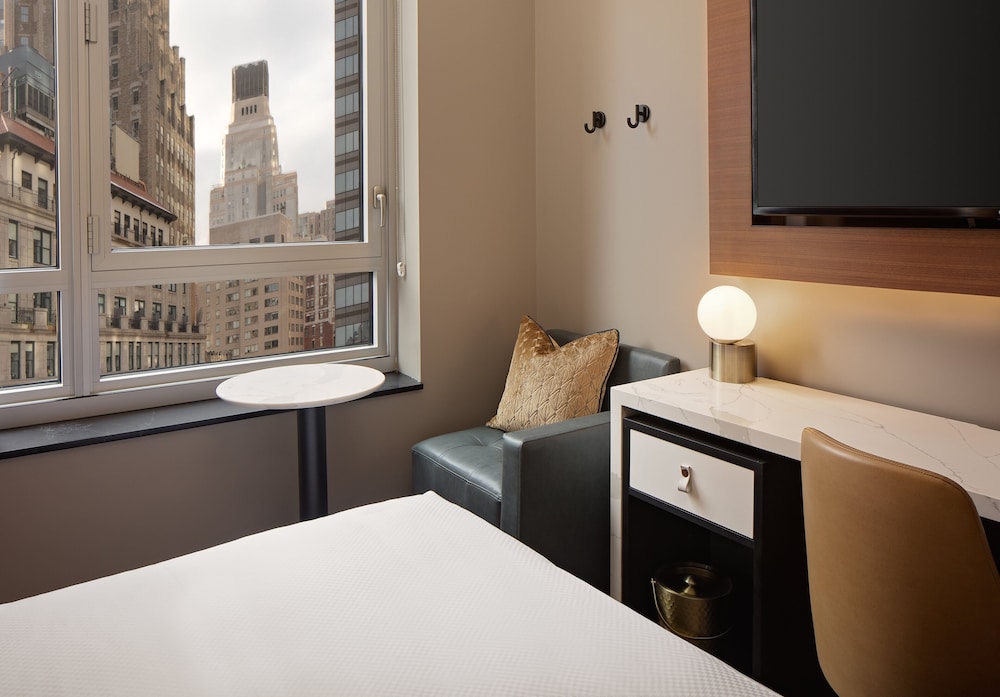 Hotel Indigo - NYC Downtown - Wall Street by IHG — Hotel rooms in New York City, New York State