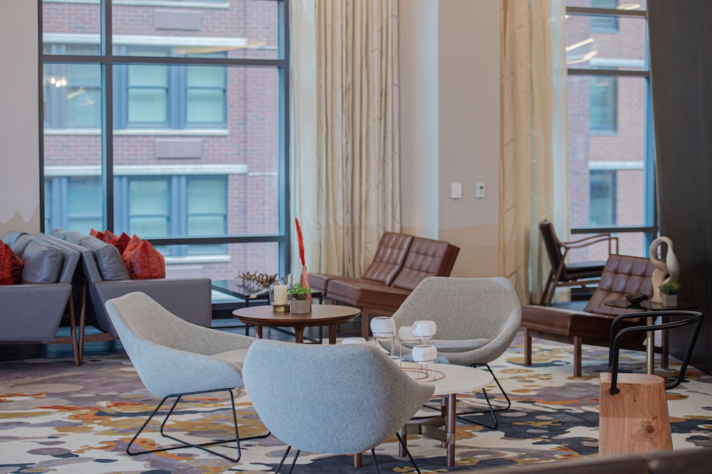 Canopy by Hilton Jersey City Arts District — Hotel building in Jersey City, New York State