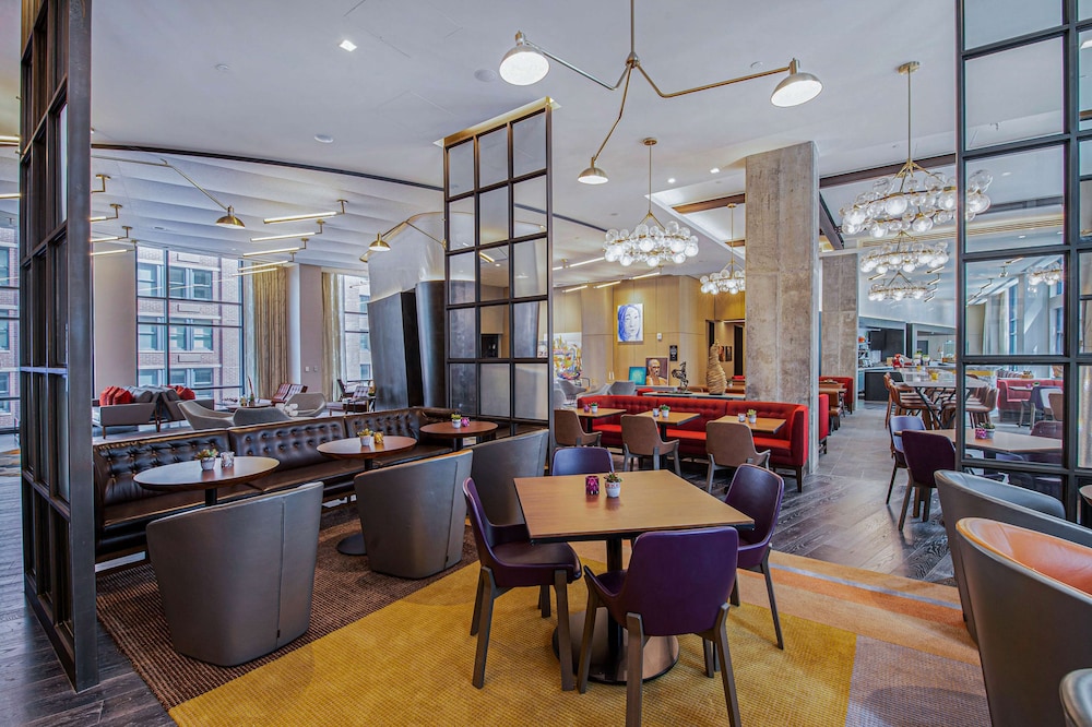 Canopy by Hilton Jersey City Arts District — Restaurant & bars in Jersey City, New York State