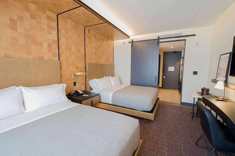 Canopy by Hilton Jersey City Arts District — Hotel rooms in Jersey City, New York State
